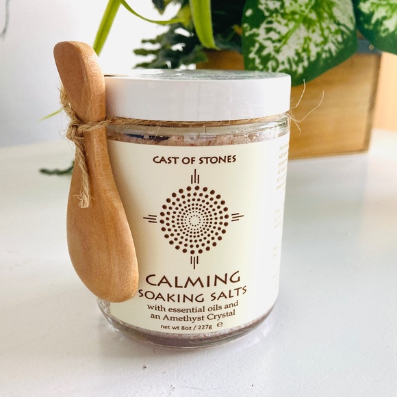 NEW Calming Soaking Salts - Picture 1 of 2